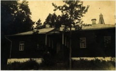 Ruhnu tuletornivahi elamu 1931. aastal. Jaan Vali kogu.